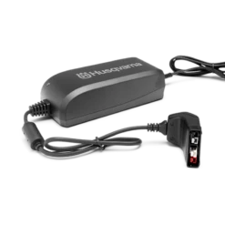 Husqvarna QC80F – 80W Field Charger
